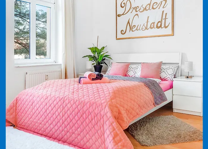 Bis 6 Personen - Helle, Ruhige Whg, 2 Baeder, Dd Neustadt, Top Lage