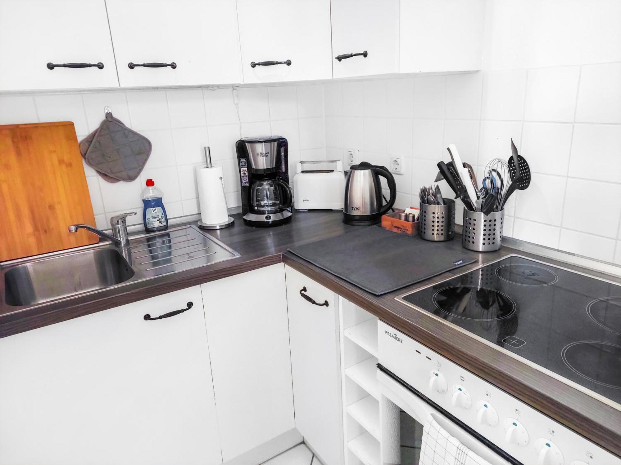 Apartment Helle, Ruhige 2 Zi-whg, 2 Baeder, Dd Neustadt, Lage