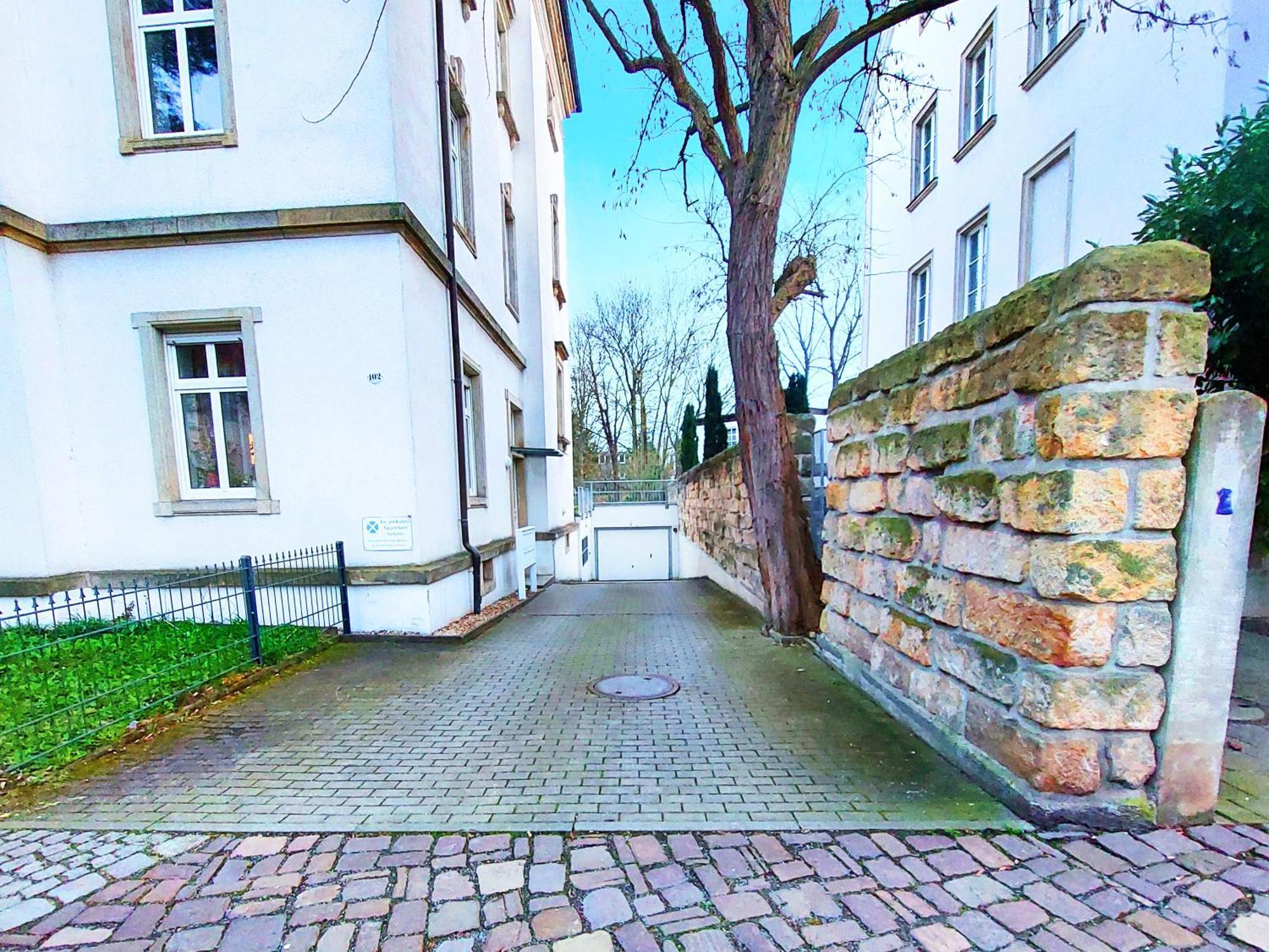 Helle, Ruhige 2 Zi-whg, 2 Baeder, Dd Neustadt, Lage *